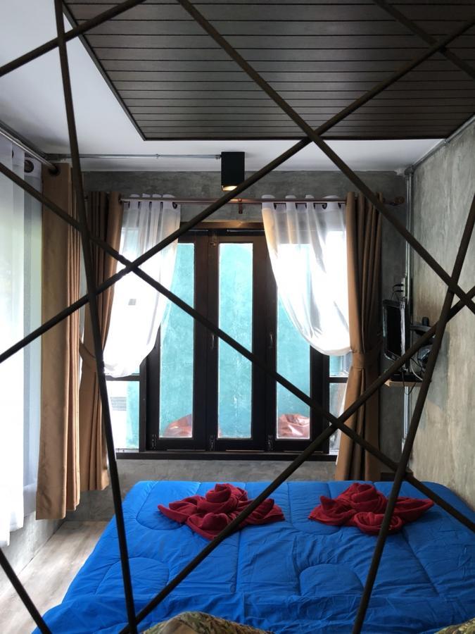 Hotel Baan Rom Talay Made' Koh Samet Exterior foto