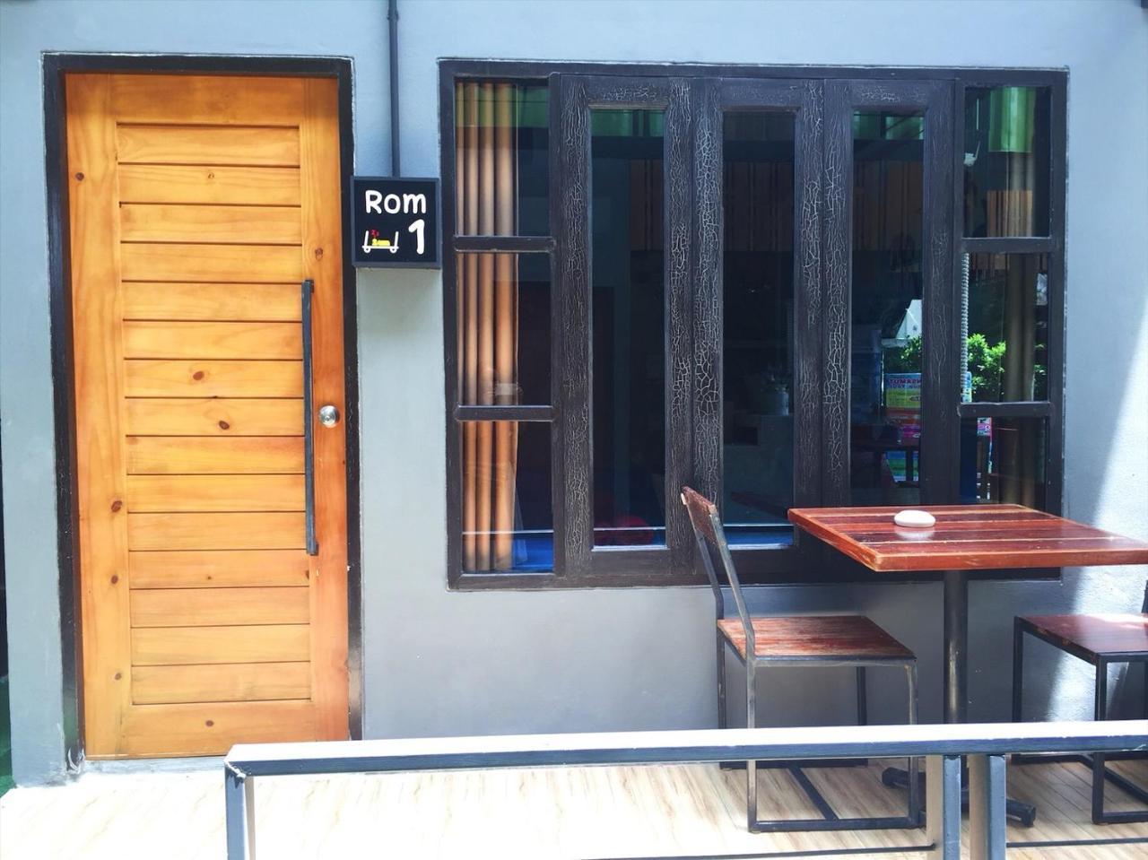 Hotel Baan Rom Talay Made' Koh Samet Exterior foto