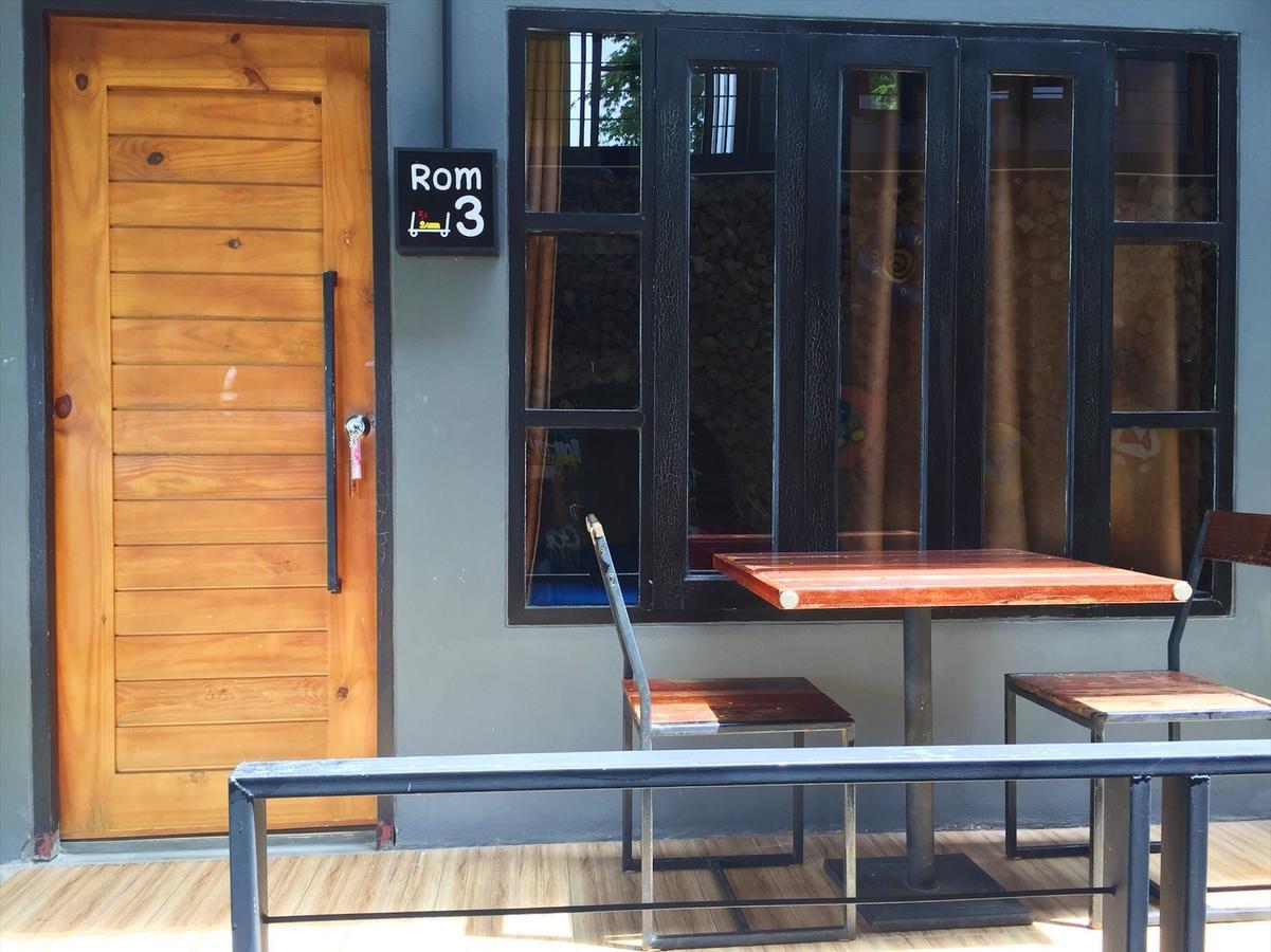 Hotel Baan Rom Talay Made' Koh Samet Exterior foto