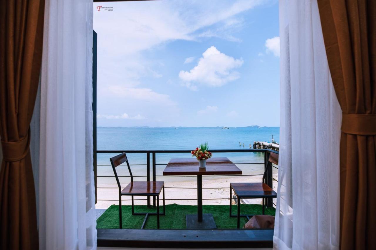 Hotel Baan Rom Talay Made' Koh Samet Exterior foto